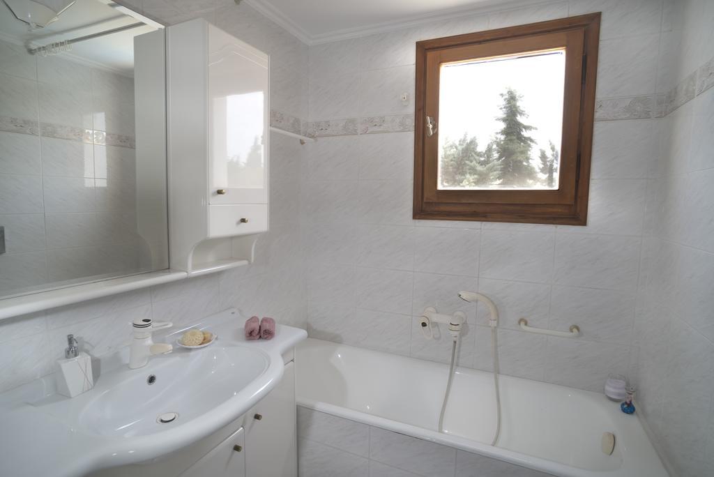 Villa Corina Near The Airport Kouvaras Luaran gambar