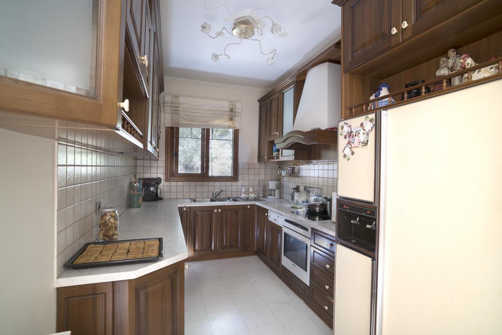 Villa Corina Near The Airport Kouvaras Luaran gambar